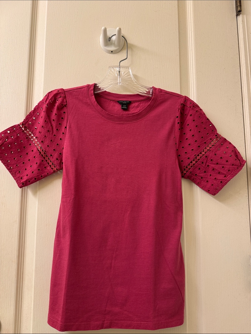 Petite Ann Taylor Fuchsia Eyelet Sleeve Tee